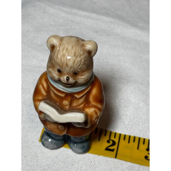 Vintage Kessler Small Porcelain caroling Teddy Bear Figurines Neutrals - Picture 8 of 8